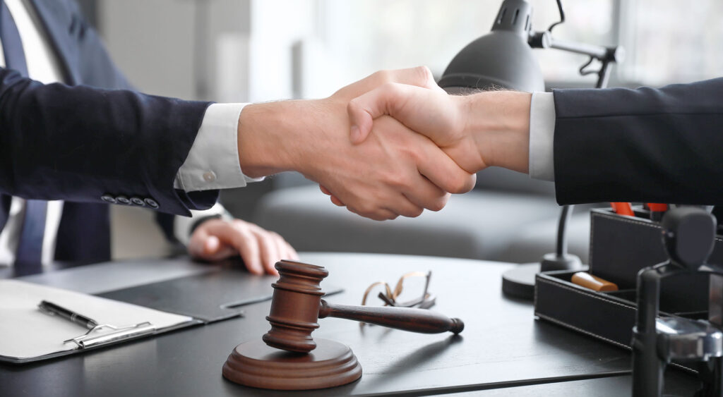 Essential Guide to Choosing the Right MVA Lawyer for Your Case - Zayouna Law Firm