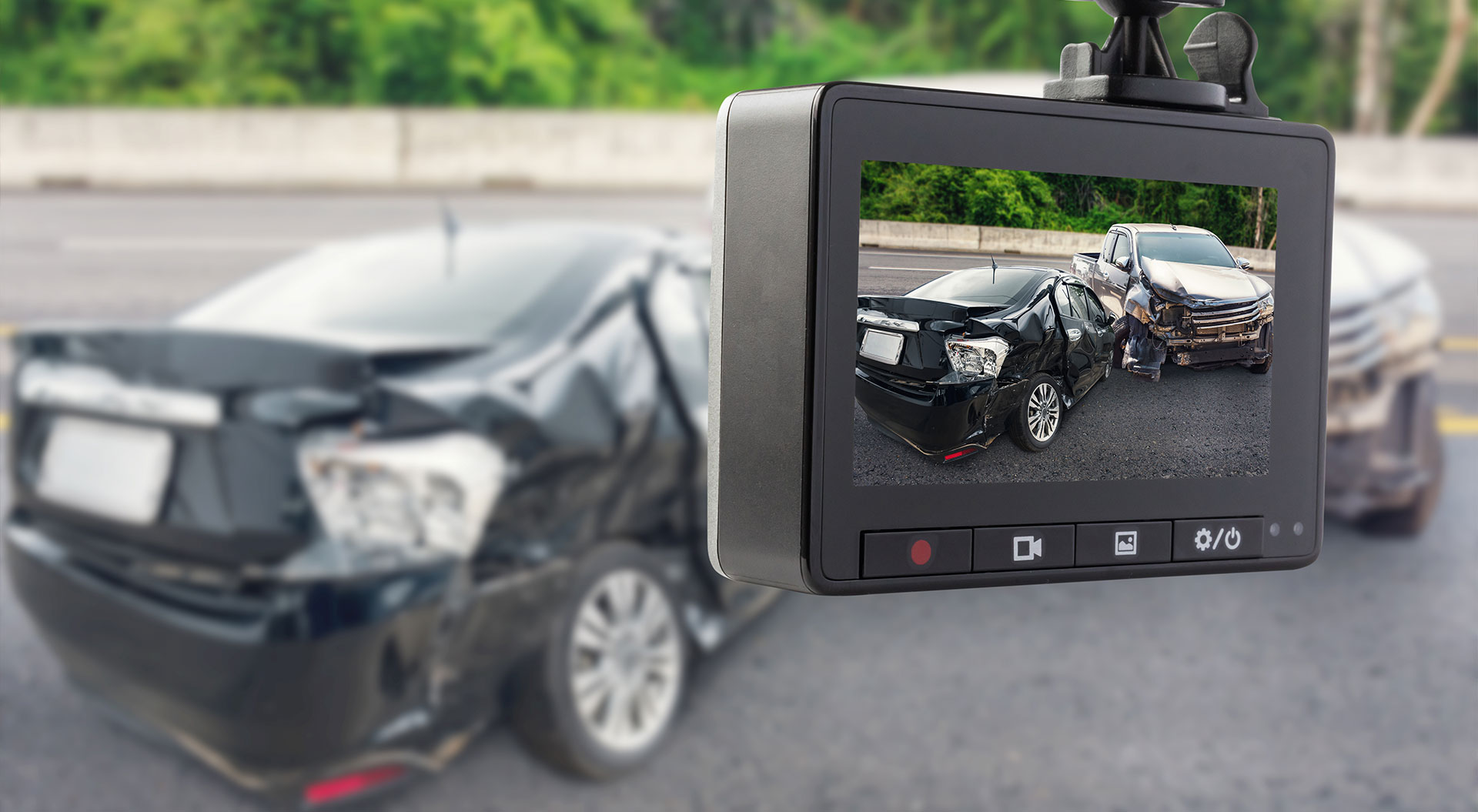 The Role of Dashcams in Car Accident Claims: A Legal Perspective - Zayouna Law Firm